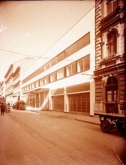 Üvegház Carl Lutz emlékszoba